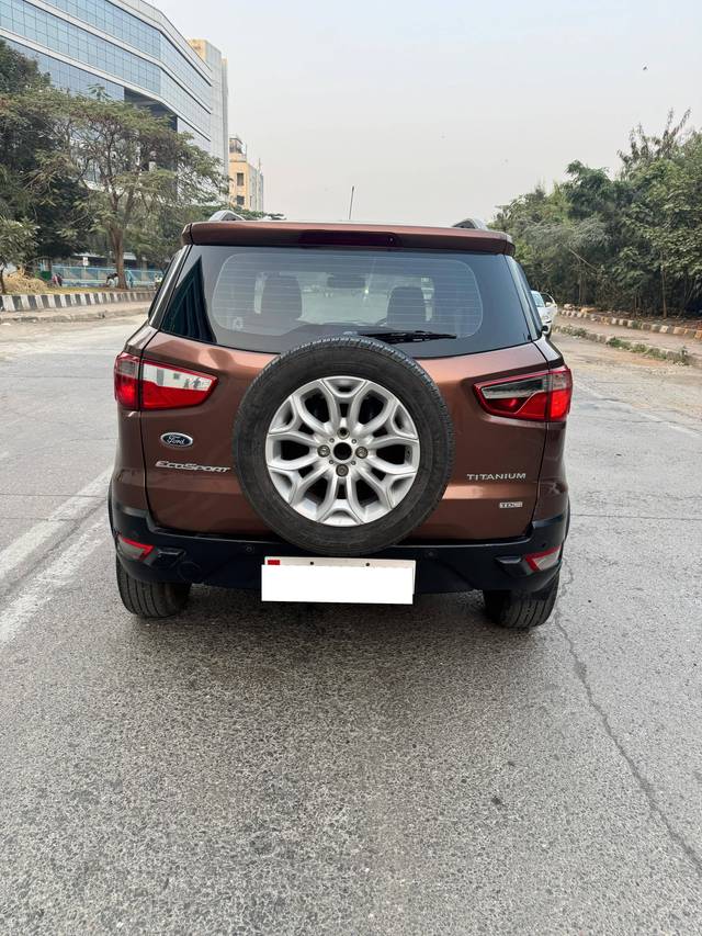 https://images10.gaadi.com/usedcar_image/4249794/original/processed_140c9d2b7ea87eac198c25455ab4467b.jpg?imwidth=6402