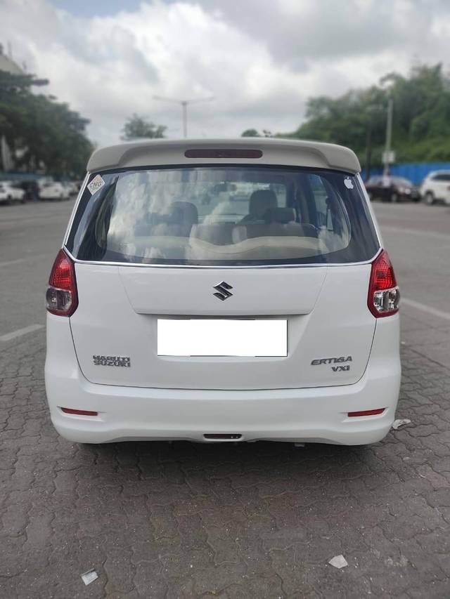 https://images10.gaadi.com/usedcar_image/4249805/original/processed_a3f719686c3071d8ef42eb8541ad949f.jpg?imwidth=6402