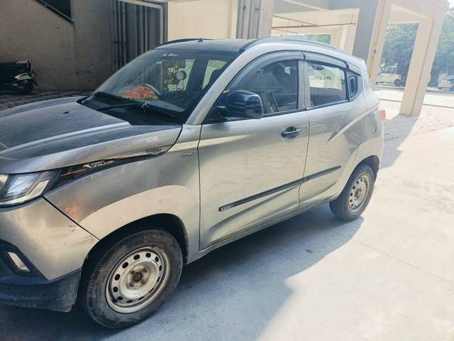 https://images10.gaadi.com/usedcar_image/4249911/original/15bc6d20f25415eb66b930c0fba7908c.jpg?imwidth=6402