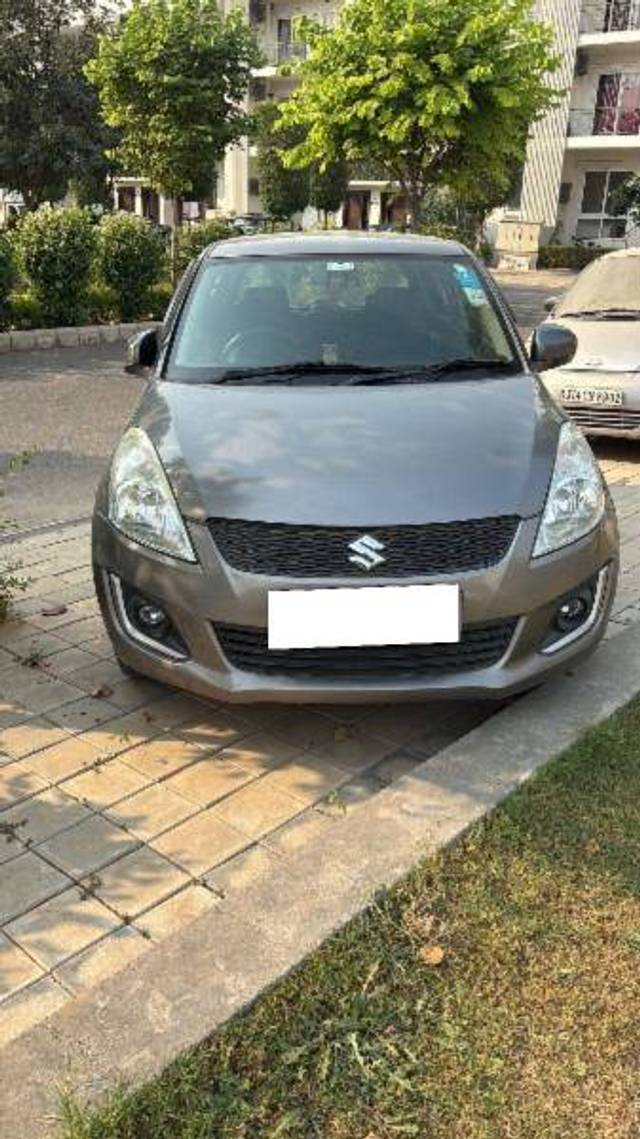 https://images10.gaadi.com/usedcar_image/4249938/original/24ab0003c64951d372d2d1150f74ca64.jpg?imwidth=6400