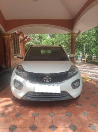 Tata Nexon 2017-2020 Tata Nexon 1.2 Revotron XZ Plus