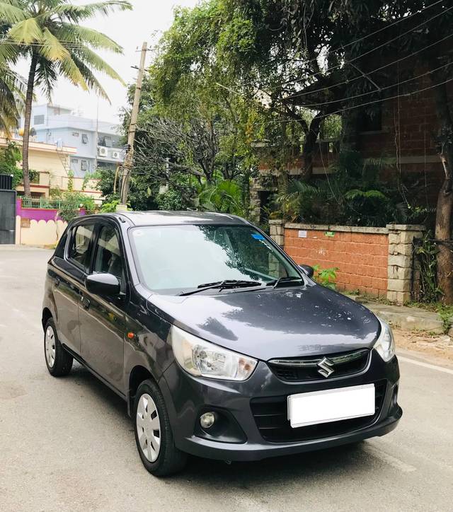 https://images10.gaadi.com/usedcar_image/4250037/original/processed_f061718bb28ed9be3846921449e75d2d.jpeg?imwidth=6400