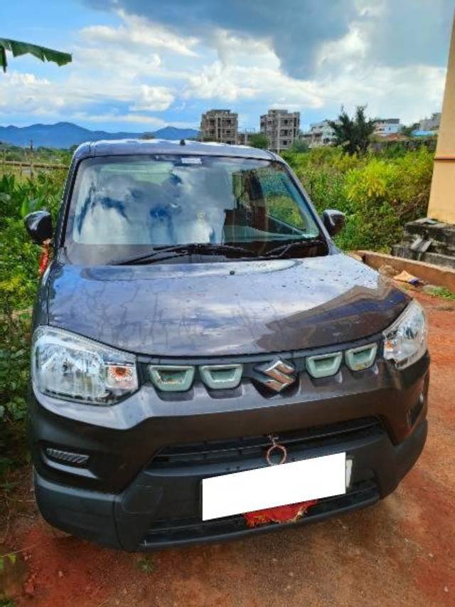 https://images10.gaadi.com/usedcar_image/4250101/original/processed_f6cda7fe-cd9c-4824-ace3-2f863f530a0c.jpg?imwidth=6400