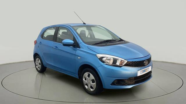 https://images10.gaadi.com/usedcar_image/4250142/original/a8f0f257280dbd1bc779c247e0abf9f2.jpg?imwidth=6400