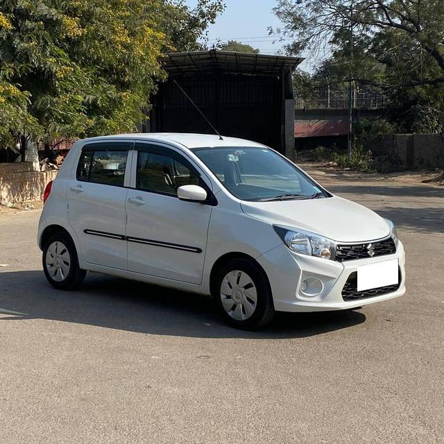 https://images10.gaadi.com/usedcar_image/4250235/original/processed_c1b8b4586b99e77785c3d238a509b225.jpg?imwidth=6400