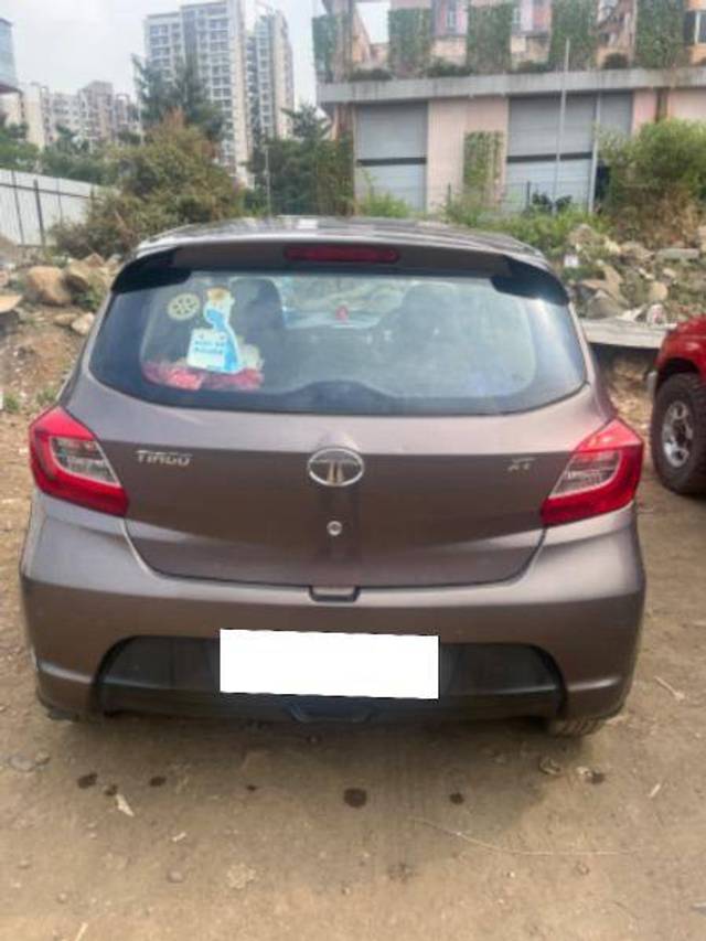 https://images10.gaadi.com/usedcar_image/4250271/original/417728680e7eeb9f3b9819acd8342f46.jpg?imwidth=6401