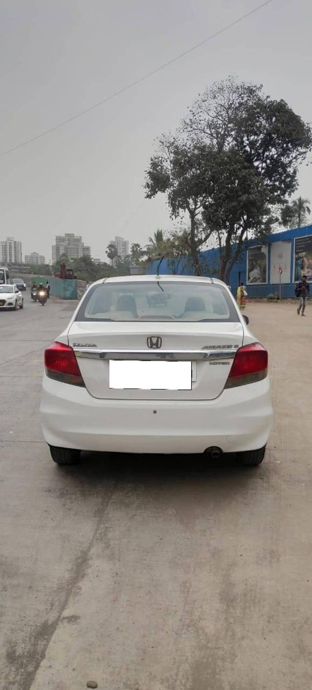 https://images10.gaadi.com/usedcar_image/4250417/original/processed_8e45274cfcd8a209d4d539a8fc27063f.jpg?imwidth=6402