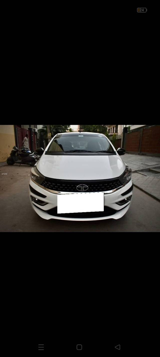 https://images10.gaadi.com/usedcar_image/4250446/original/processed_7715f9c88ff7bb56f634f109cc3c561c.jpg?imwidth=6401