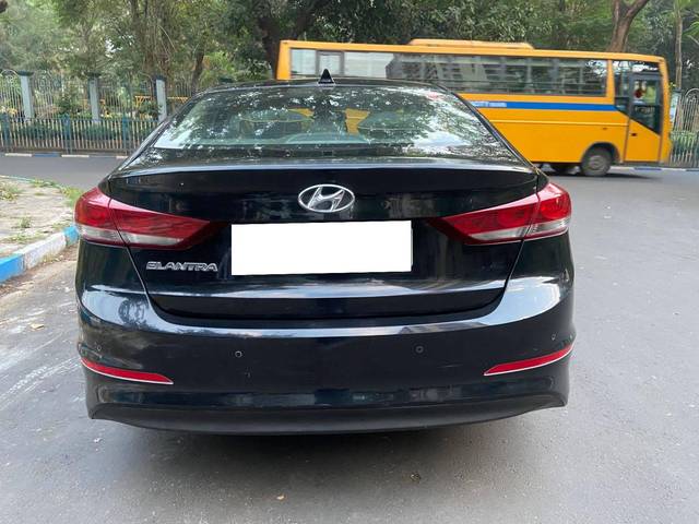 https://images10.gaadi.com/usedcar_image/4250480/original/processed_3c93987d79d7c1421efcb9ba87c1889a.jpg?imwidth=6402