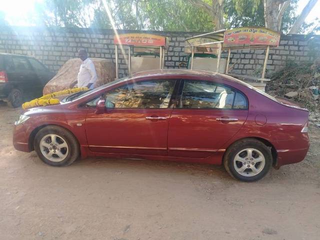 https://images10.gaadi.com/usedcar_image/4250609/original/01c091068fa22eab13c2ae4bc63f09db.jpg?imwidth=6402