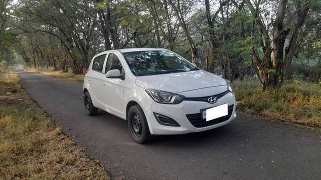 https://images10.gaadi.com/usedcar_image/4250610/original/3f824d87947cee75e30115976b40c185.jpg?imwidth=6400