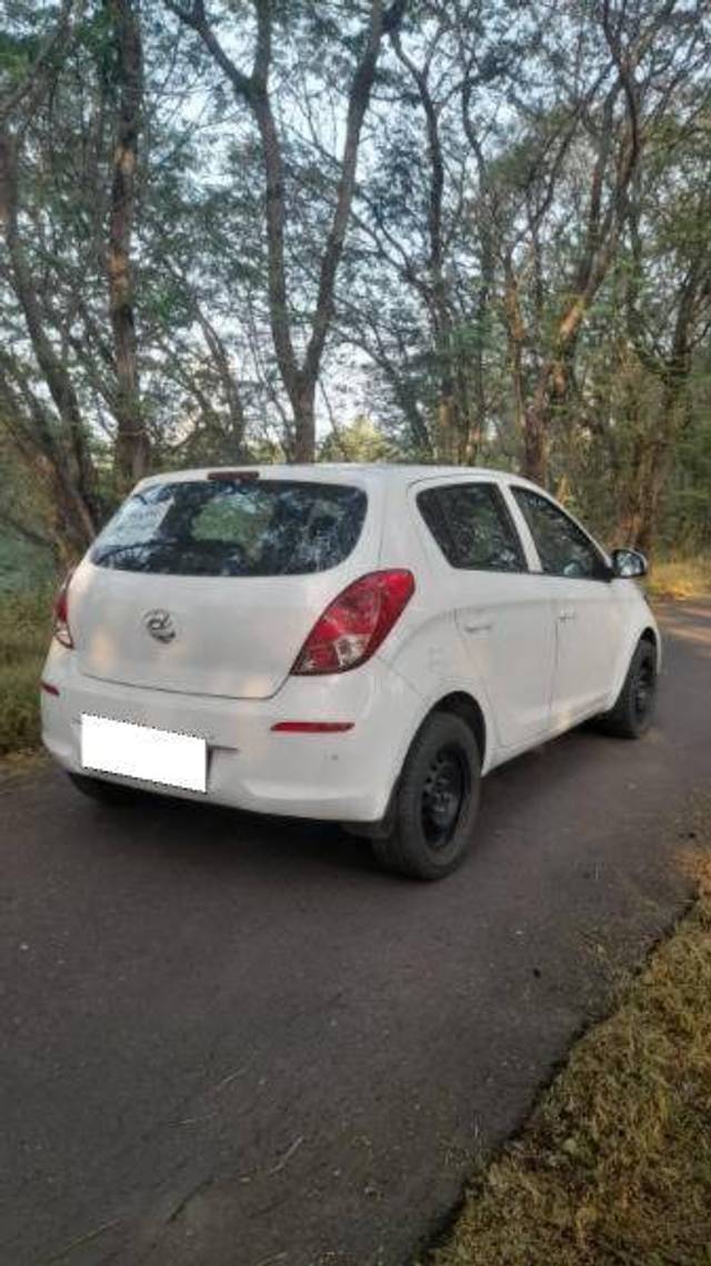 https://images10.gaadi.com/usedcar_image/4250610/original/8af67f957568d02b5a5a5d728702d744.jpg?imwidth=6401