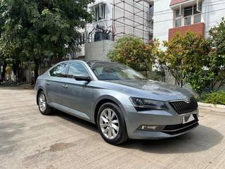 Skoda Superb 2016-2020 Skoda Superb Corporate 1.8 TSI MT