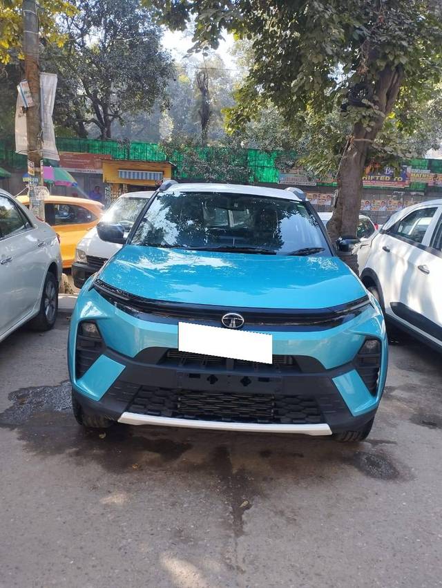 https://images10.gaadi.com/usedcar_image/4250761/original/processed_27b81979d03c41b73fde2d64753dfe43.jpeg?imwidth=6402