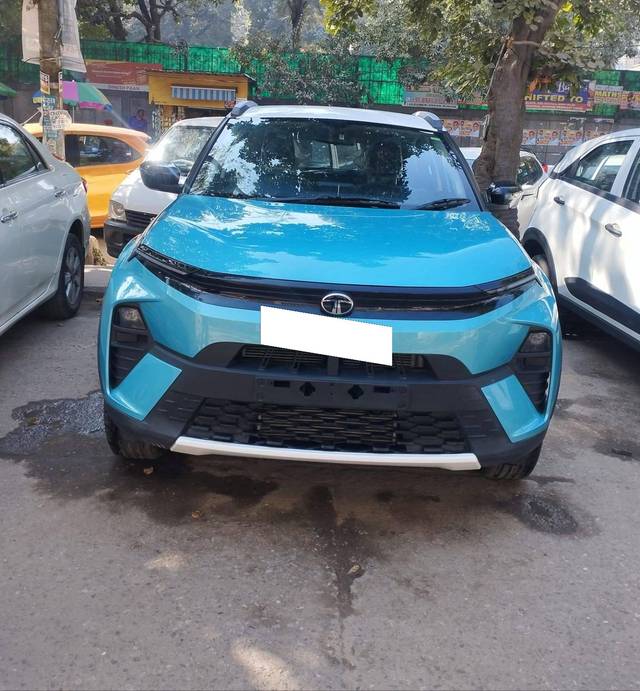 https://images10.gaadi.com/usedcar_image/4250761/original/processed_32ed0542f5b5f433ba56455e829e3a75.jpeg?imwidth=6401