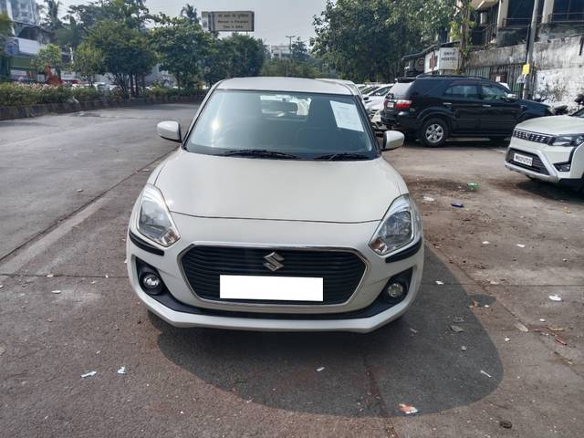 https://images10.gaadi.com/usedcar_image/4250906/original/processed_f87dc70493547951cb9990c6e61c4542.jpg?imwidth=6402