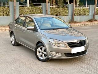 Skoda Rapid 2014-2016 Skoda Rapid 1.5 TDI Elegance Plus