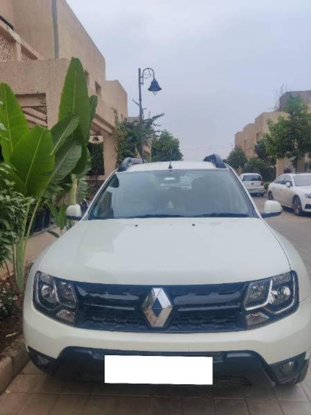 https://images10.gaadi.com/usedcar_image/4250975/original/processed_0017465f-d800-4558-aefd-ec134275ddfb.jpg?imwidth=6400