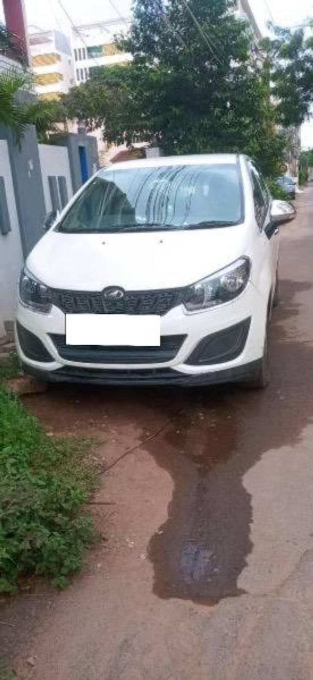 https://images10.gaadi.com/usedcar_image/4251197/original/processed_51e05bb3-835b-423b-b7eb-abdc72eac70b.jpg?imwidth=6400