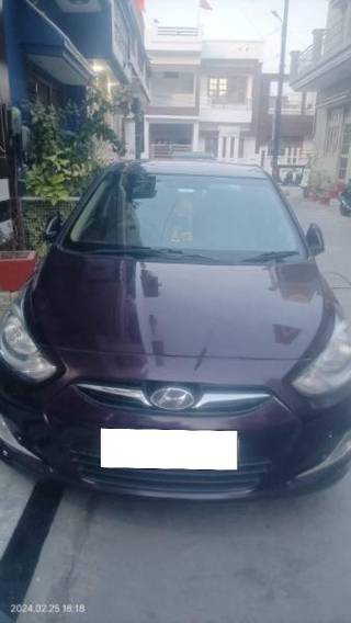 Hyundai Verna 2011-2015 Hyundai Verna 1.6 SX VTVT