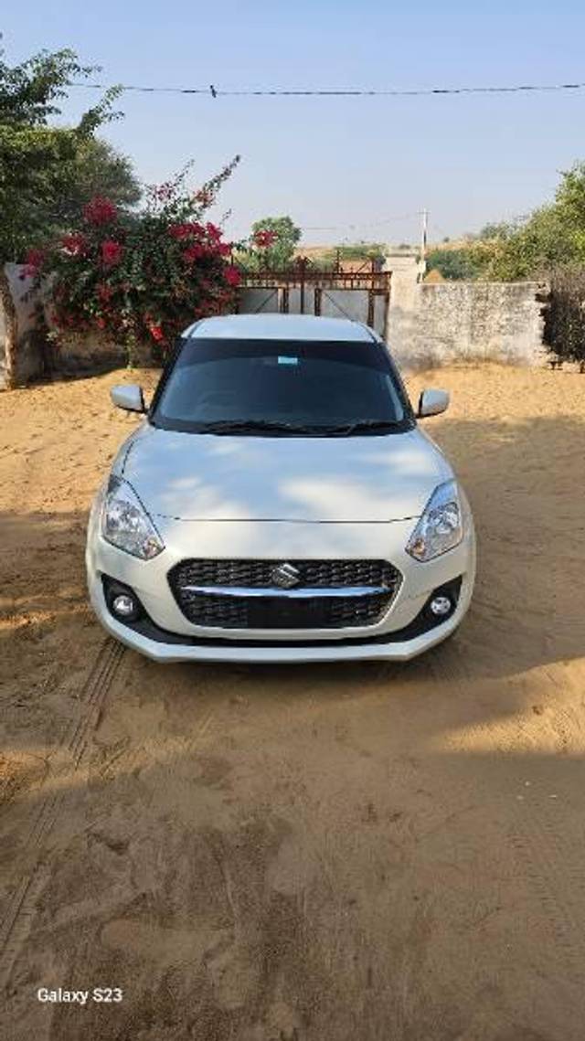 https://images10.gaadi.com/usedcar_image/4251294/original/processed_8ad74113-9e4b-43ee-99dc-482358b3d001.jpg?imwidth=6400