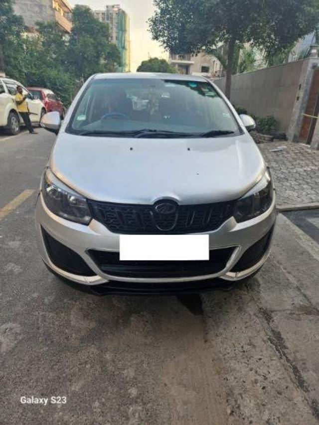 https://images10.gaadi.com/usedcar_image/4251392/original/9a24e8aadf6e54d28472f11c09691f15.jpeg?imwidth=6400