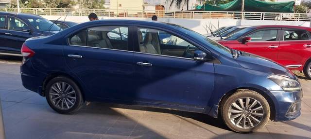 https://images10.gaadi.com/usedcar_image/4251414/original/processed_0d44d7a62f083c851f5e3614d7fbe1b0.jpg?imwidth=6401