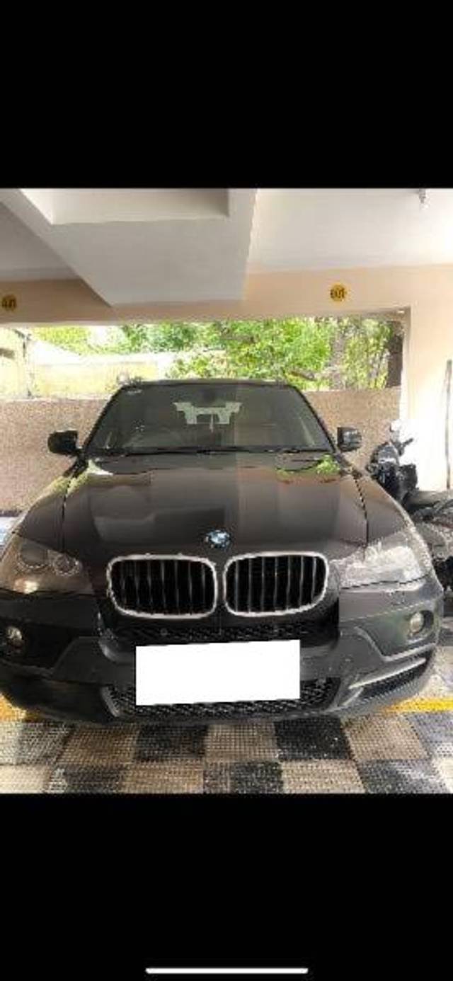 https://images10.gaadi.com/usedcar_image/4251479/original/processed_881773ab-1e9f-4b60-bc28-b259ff1d2d9b.jpg?imwidth=6400