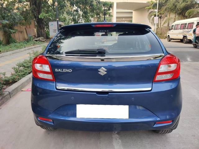 https://images10.gaadi.com/usedcar_image/4251608/original/processed_b7878276517c6f40af3e997476a22bf9.jpg?imwidth=6402