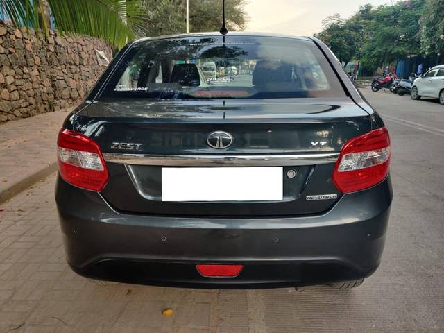 https://images10.gaadi.com/usedcar_image/4251622/original/processed_9f1cf2551a23450d2da026c195617f68.jpg?imwidth=6402