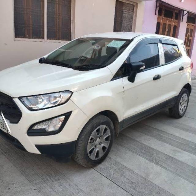 https://images10.gaadi.com/usedcar_image/4251667/original/processed_1ebdce21-b9d5-469c-8331-308d2c76d87b.jpg?imwidth=6400