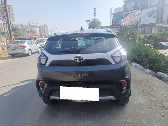 https://images10.gaadi.com/usedcar_image/4251835/original/processed_9f7488d7-9d87-43bb-80ce-1a56d805f2e5.jpg?imwidth=6401