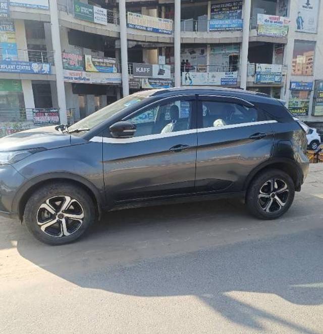 https://images10.gaadi.com/usedcar_image/4251835/original/processed_fbbf7675-9ad5-4ae7-83b7-2e52d06d53fd.jpg?imwidth=6402