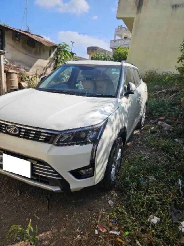 https://images10.gaadi.com/usedcar_image/4251847/original/processed_276d23af-ad15-4246-8f6f-1a007bd368ff.jpg?imwidth=6402