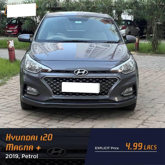 https://images10.gaadi.com/usedcar_image/4252032/original/processed_1be2a77e6438b57f44d9397b7a84a6ff.jpg?imwidth=6400