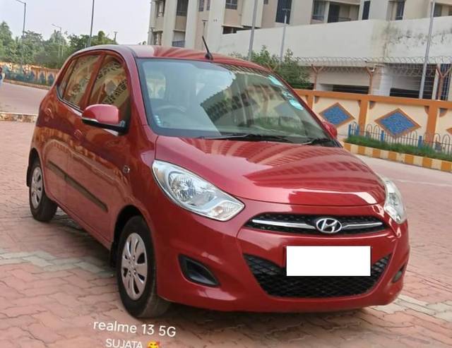 https://images10.gaadi.com/usedcar_image/4252078/original/processed_235a31520633e41c9937875e21b0b4f9.jpg?imwidth=6400