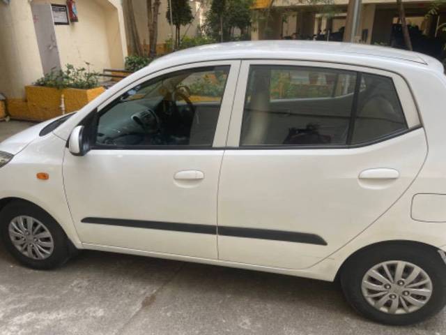 https://images10.gaadi.com/usedcar_image/4252103/original/4b966e10866de7a3b7af089c15c5c667.jpeg?imwidth=6400