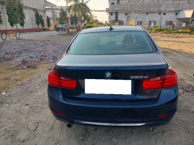 https://images10.gaadi.com/usedcar_image/4252159/original/eb86e269c2b57d35d02d0a636f644530.jpeg?imwidth=6401