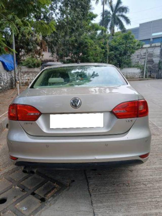 https://images10.gaadi.com/usedcar_image/4252162/original/637d3f45d73fc5f0b3d90b5c483ef01e.jpg?imwidth=6401