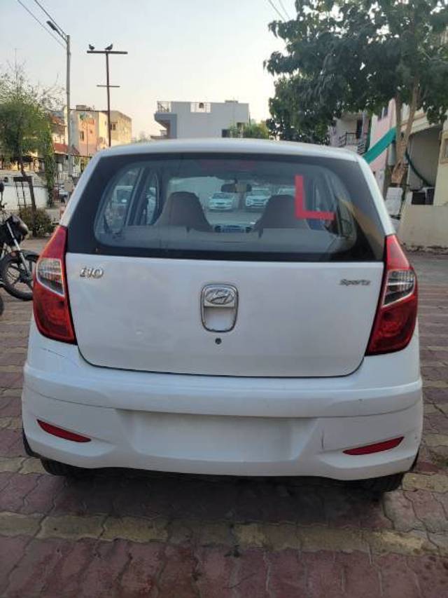 https://images10.gaadi.com/usedcar_image/4252294/original/c3b7768fbb2d58cbe84c8b13a98b691d.jpg?imwidth=6401