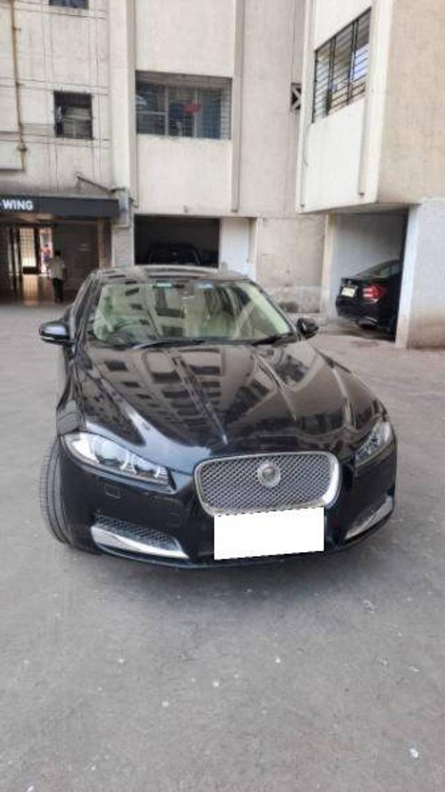 https://images10.gaadi.com/usedcar_image/4252356/original/41b102b03f4f68eaaa63654f859b71c3.jpeg?imwidth=6400