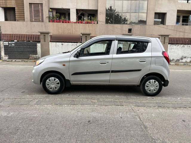 https://images10.gaadi.com/usedcar_image/4252386/original/processed_206490b57a5030c05ababa275eacddb3.jpg?imwidth=6402