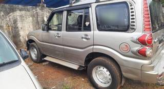 Mahindra Scorpio 2009-2014 Mahindra Scorpio VLX 2WD AIRBAG BSIII