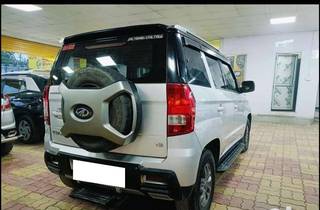 Mahindra TUV 300 2015-2019 Mahindra TUV 300 T10