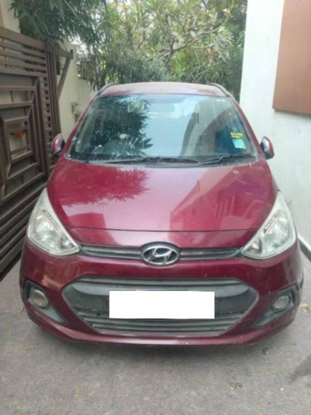 https://images10.gaadi.com/usedcar_image/4252879/original/processed_40148ffd-d241-4d60-9302-c3f9b1ecb73d.jpg?imwidth=6400