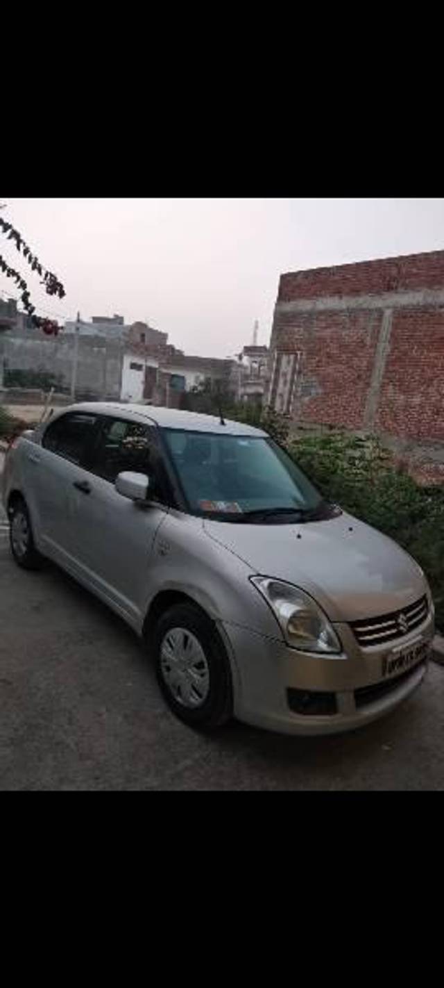 https://images10.gaadi.com/usedcar_image/4252966/original/processed_d3279ef0-7ae4-43ee-88c3-cefc791804ea.jpg?imwidth=6400