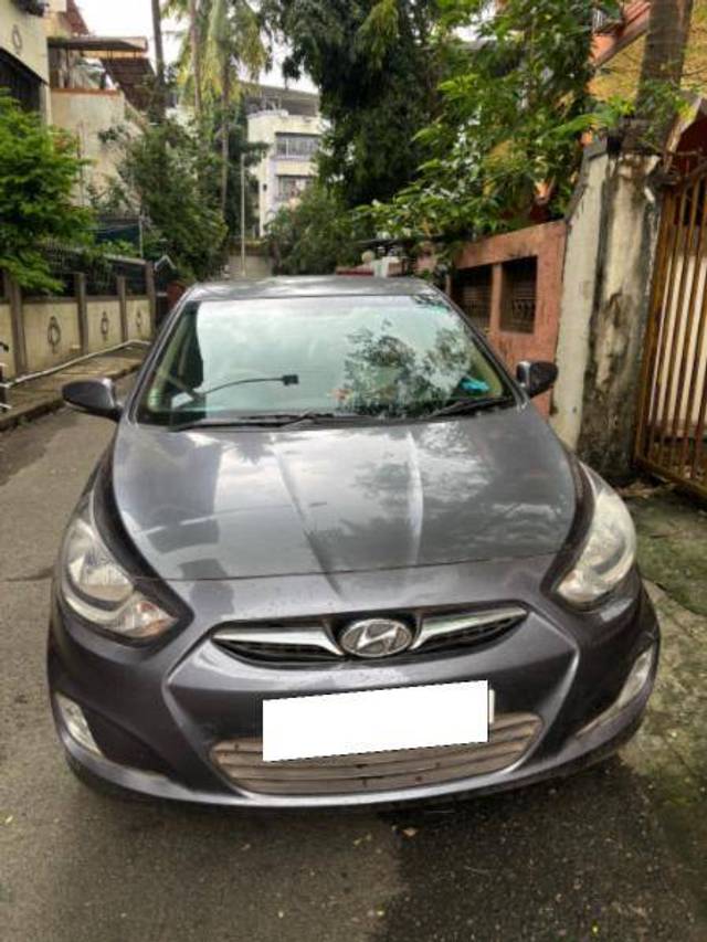 https://images10.gaadi.com/usedcar_image/4253005/original/80eca4a14819bb85c7cd6dd2c47a73d7.jpeg?imwidth=6400