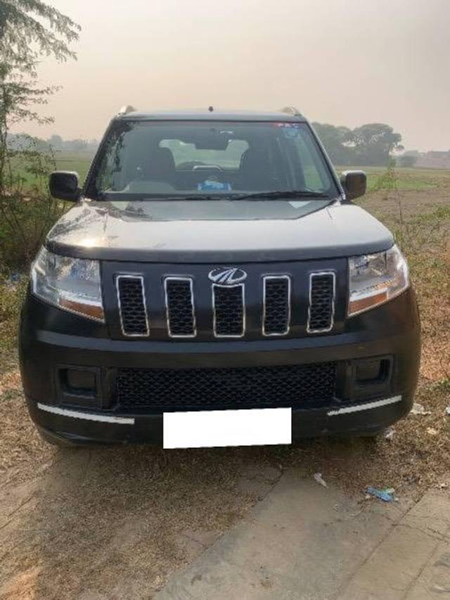 https://images10.gaadi.com/usedcar_image/4253280/original/processed_91b67c9a-c422-4436-b8a8-cefb9ba2536e.jpg?imwidth=6402