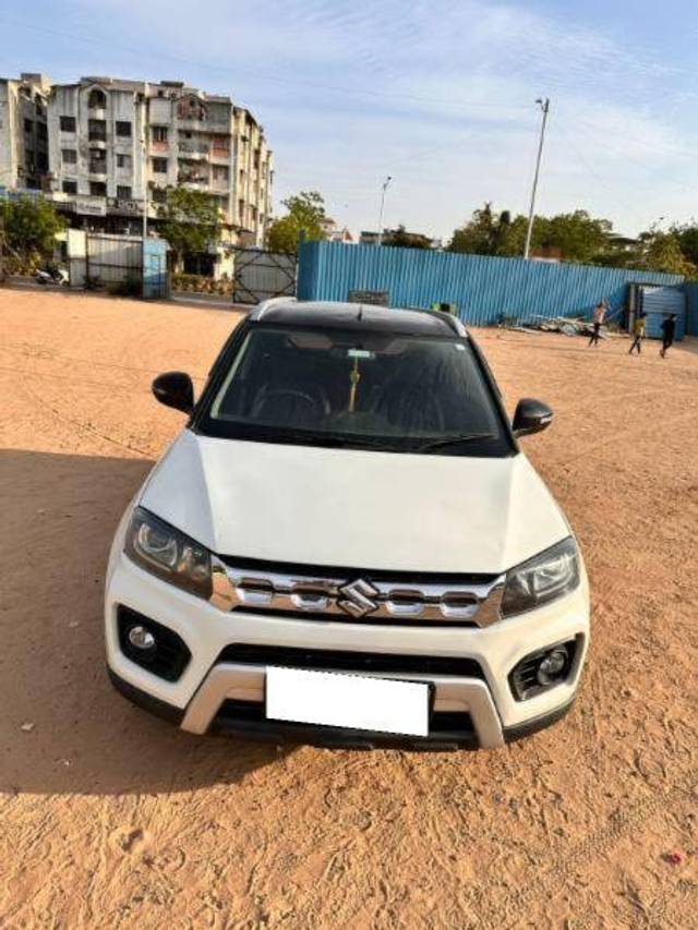 https://images10.gaadi.com/usedcar_image/4253418/original/ceca0506385bd2d0b837e85c0c8d2248.jpg?imwidth=6400