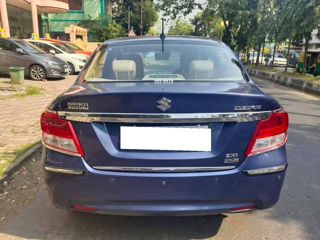 https://images10.gaadi.com/usedcar_image/4253478/original/processed_37538726ca2c419daf254737de6602ba.jpg?imwidth=6402